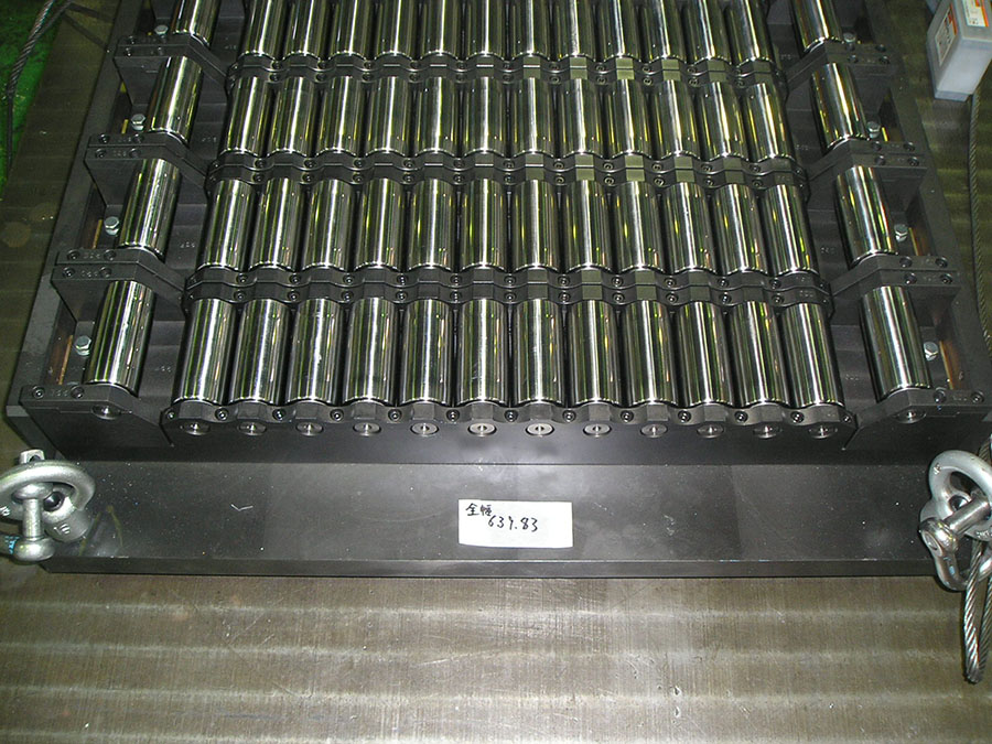 3.多輥矯直機.jpg